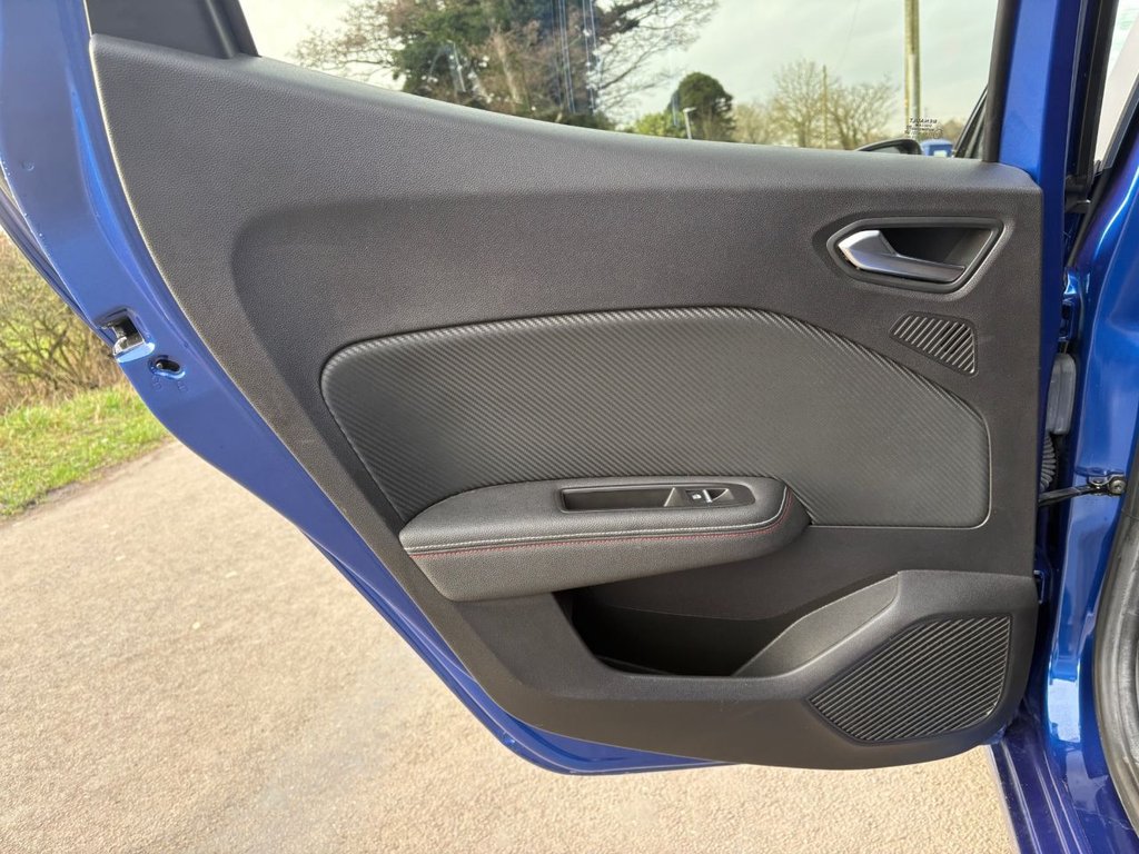 Used Renault Clio 2019 for sale - 77733976: Photo 29