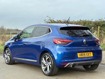 Used Renault Clio 2019 for sale - 77733976: Photo