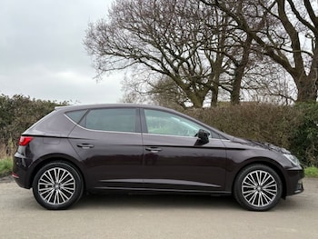 Used SEAT Leon 2019 for sale - 77734204: Photo