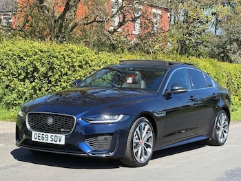 Used Jaguar XE 2019 for sale - 78372003: Photo