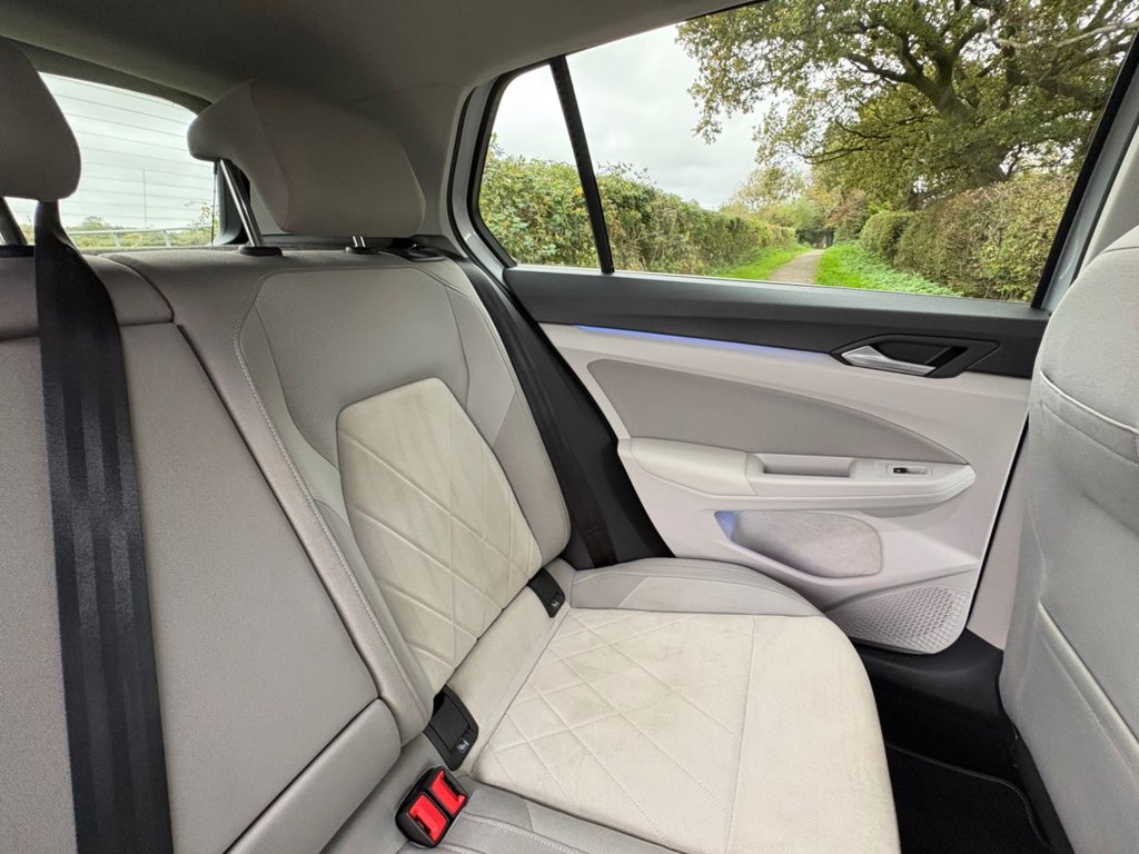 Used Volkswagen Golf 2021 for sale - 77733869: Photo 29