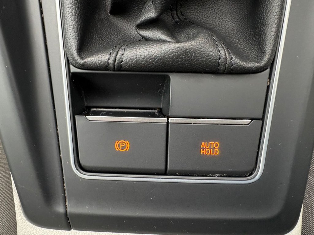 Used Volkswagen Golf 2021 for sale - 77733869: Photo 39