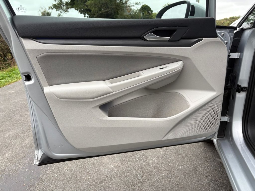 Used Volkswagen Golf 2021 for sale - 77733869: Photo 42