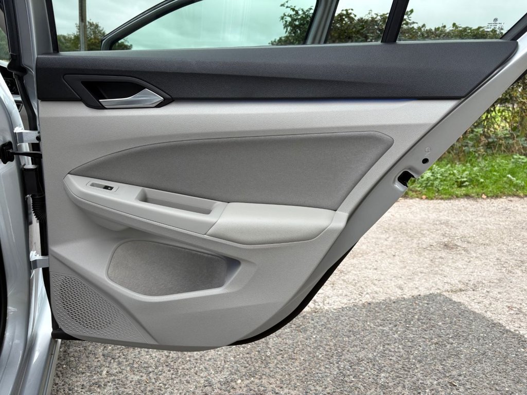 Used Volkswagen Golf 2021 for sale - 77733869: Photo 46