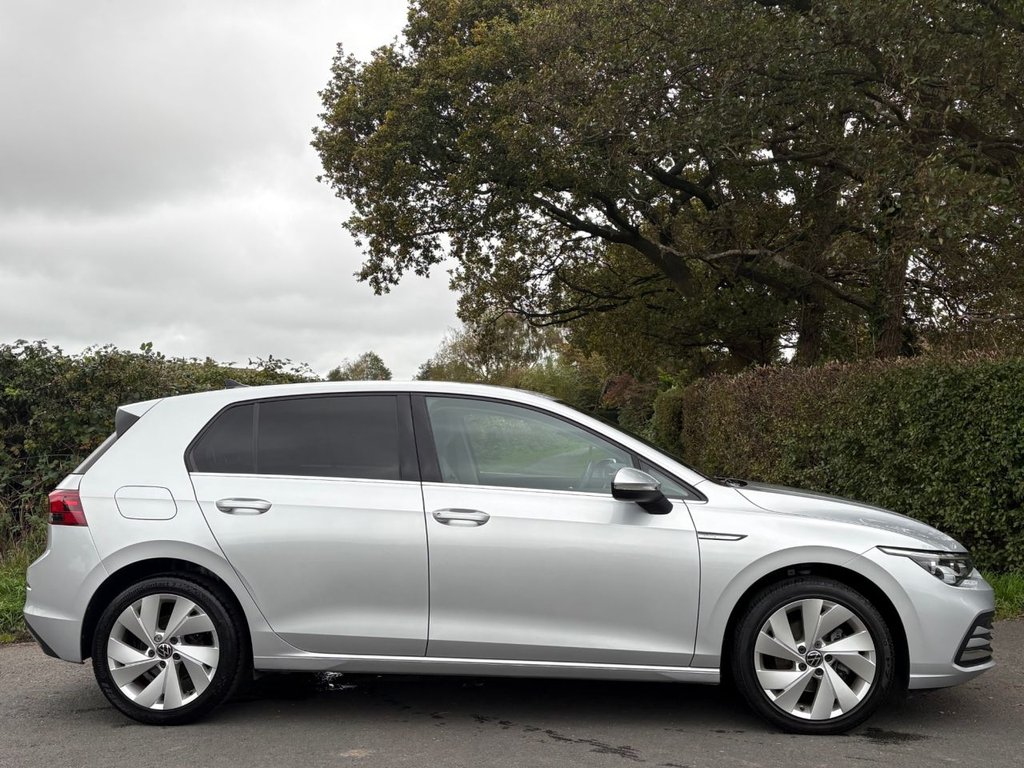 Used Volkswagen Golf 2021 for sale - 77733869: Photo 5