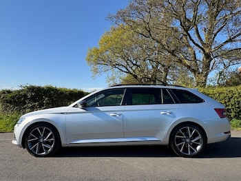 Used Skoda Superb 2020 for sale - 78382325: Photo