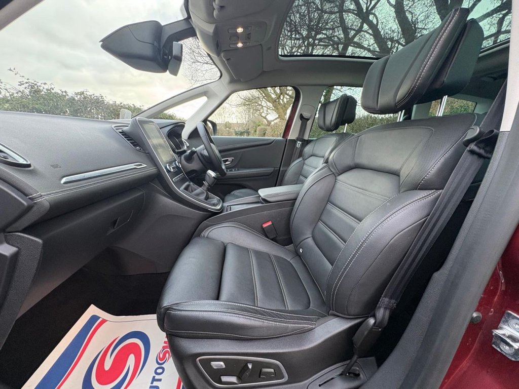 Used Renault Grand Scenic 2019 for sale - 77733939: Photo 12