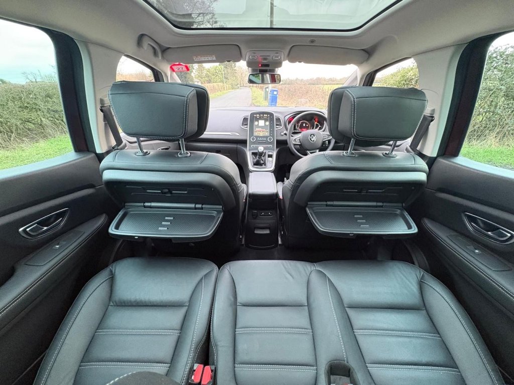 Used Renault Grand Scenic 2019 for sale - 77733939: Photo 27