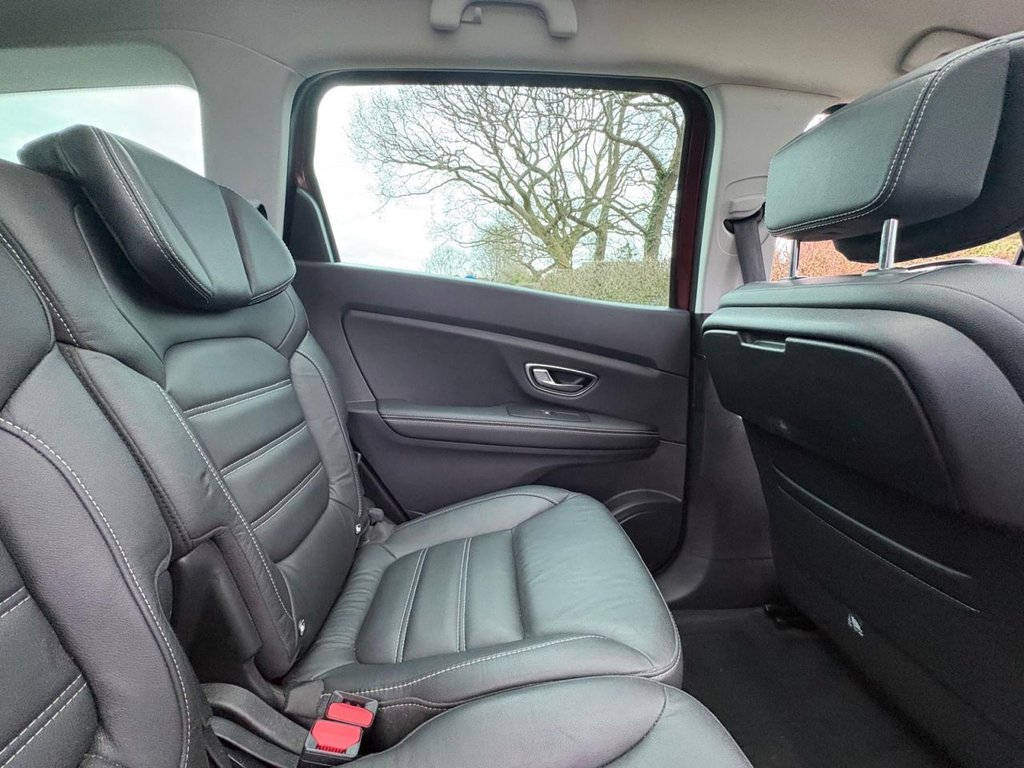 Used Renault Grand Scenic 2019 for sale - 77733939: Photo 29