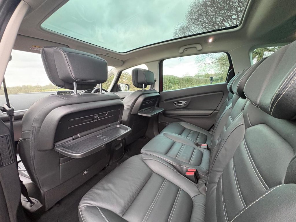 Used Renault Grand Scenic 2019 for sale - 77733939: Photo 31