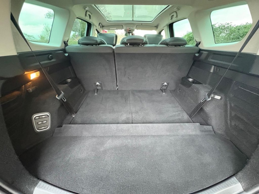 Used Renault Grand Scenic 2019 for sale - 77733939: Photo 44