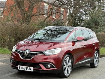 Used Renault Grand Scenic 2019 for sale - 77733939: Photo