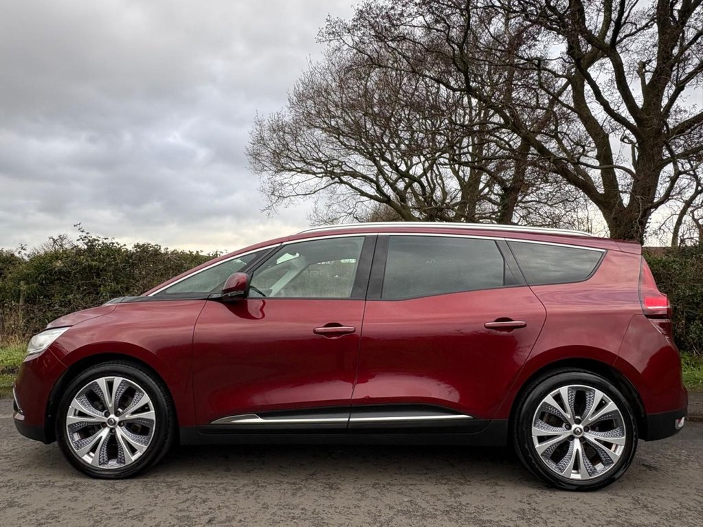 Used Renault Grand Scenic 2019 for sale - 77733939: Photo 5