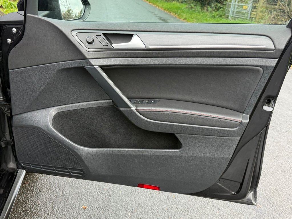 Used Volkswagen Golf 2020 for sale - 77733908: Photo 50