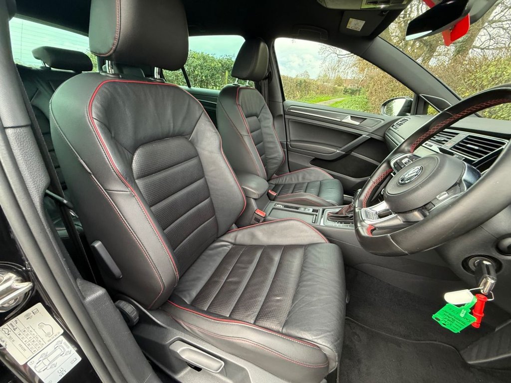 Used Volkswagen Golf 2020 for sale - 77733908: Photo 9