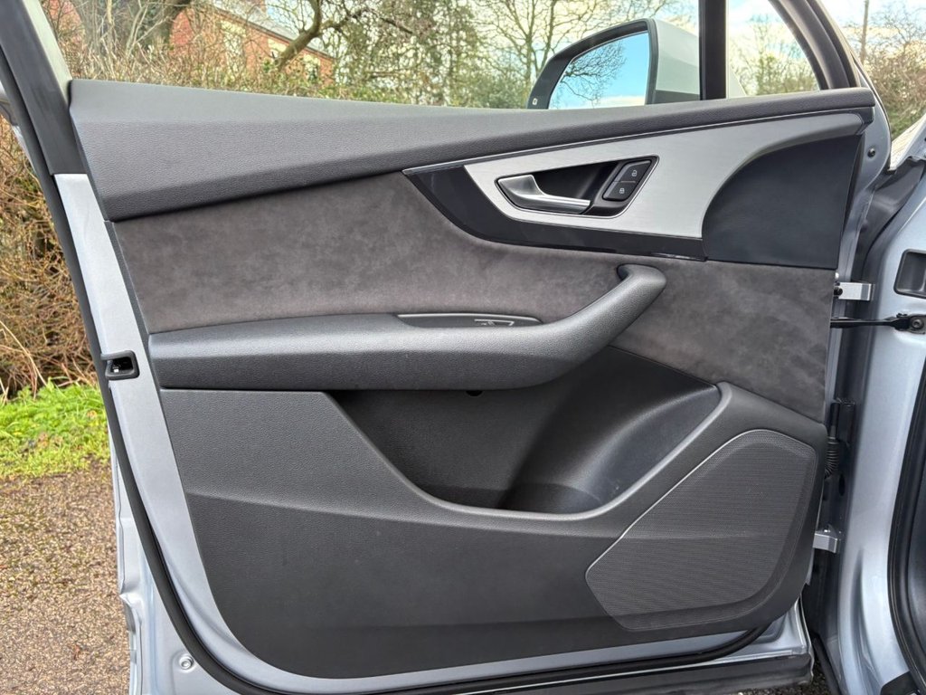 Used Audi Q7 2018 for sale - 77734010: Photo 47