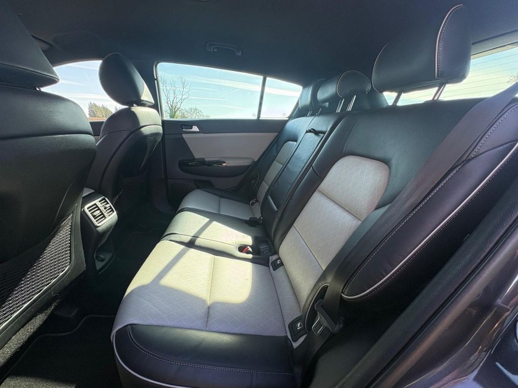 Used Kia Sportage 2018 for sale - 77920019: Photo 40