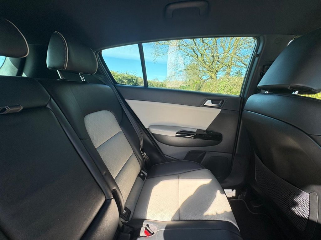 Used Kia Sportage 2018 for sale - 77920019: Photo 41