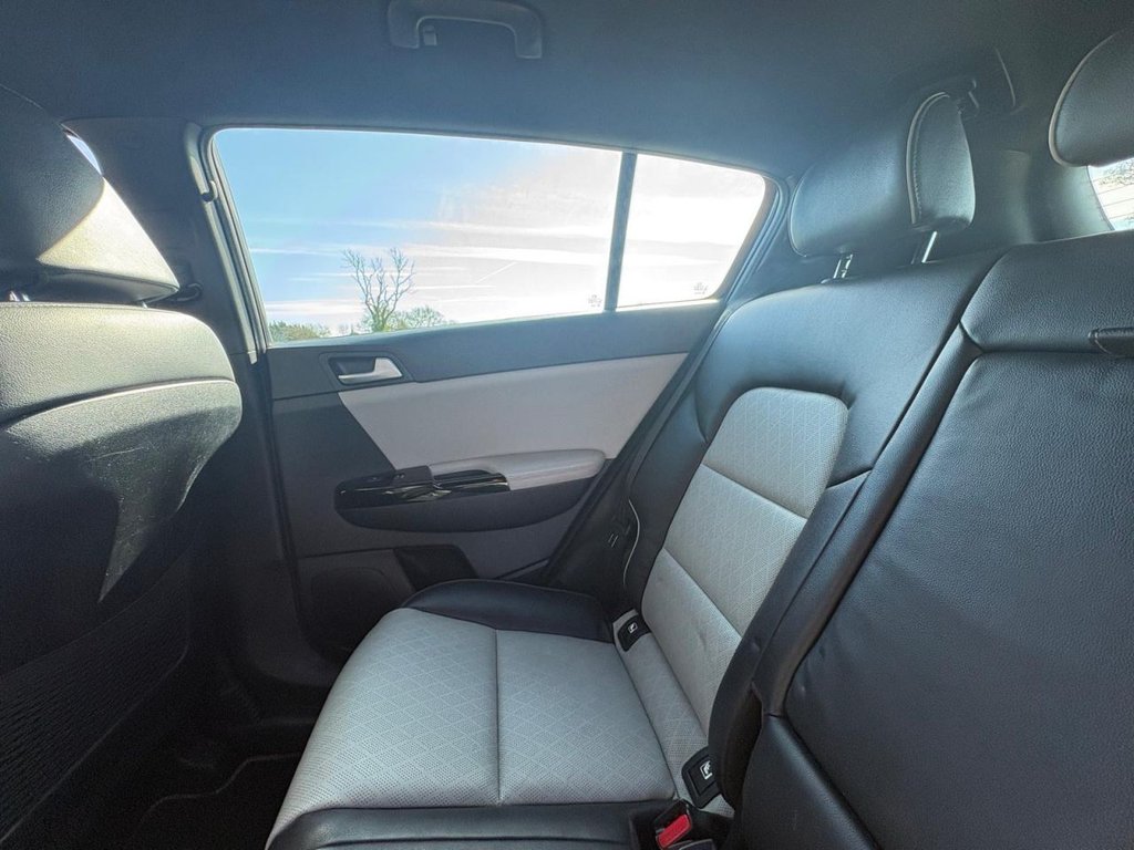 Used Kia Sportage 2018 for sale - 77920019: Photo 42