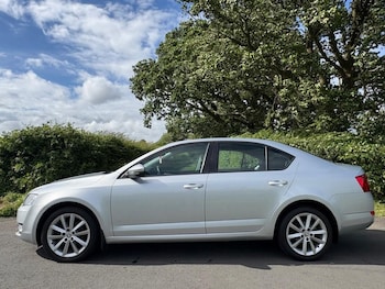 Used Skoda Octavia 2014 for sale - 78819263: Photo