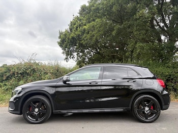 Used Mercedes-Benz GLA 2015 for sale - 79275767: Photo