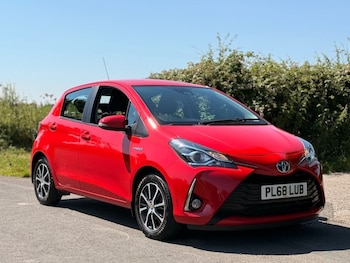 Used Toyota Yaris 2019 for sale - 79154874: Photo