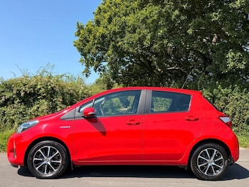 Used Toyota Yaris 2019 for sale - 79154874: Photo