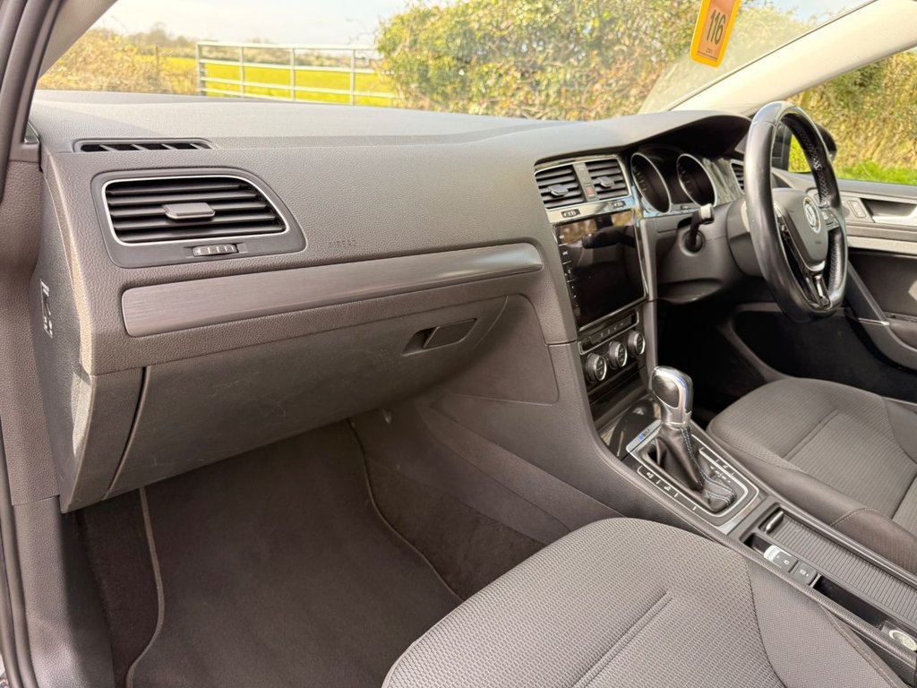 Used Volkswagen Golf 2018 for sale - 78069210: Photo 19