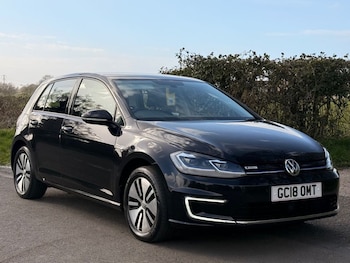 Used Volkswagen Golf 2018 for sale - 78069210: Photo