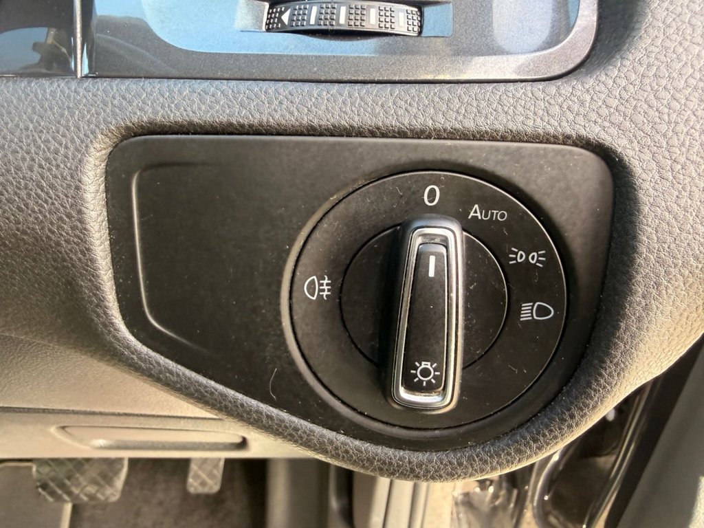 Used Volkswagen Golf 2018 for sale - 78069210: Photo 39