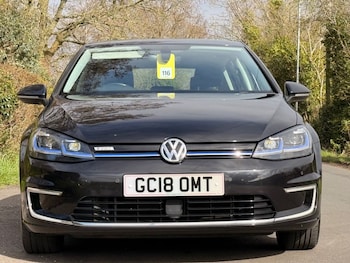 Used Volkswagen Golf 2018 for sale - 78069210: Photo