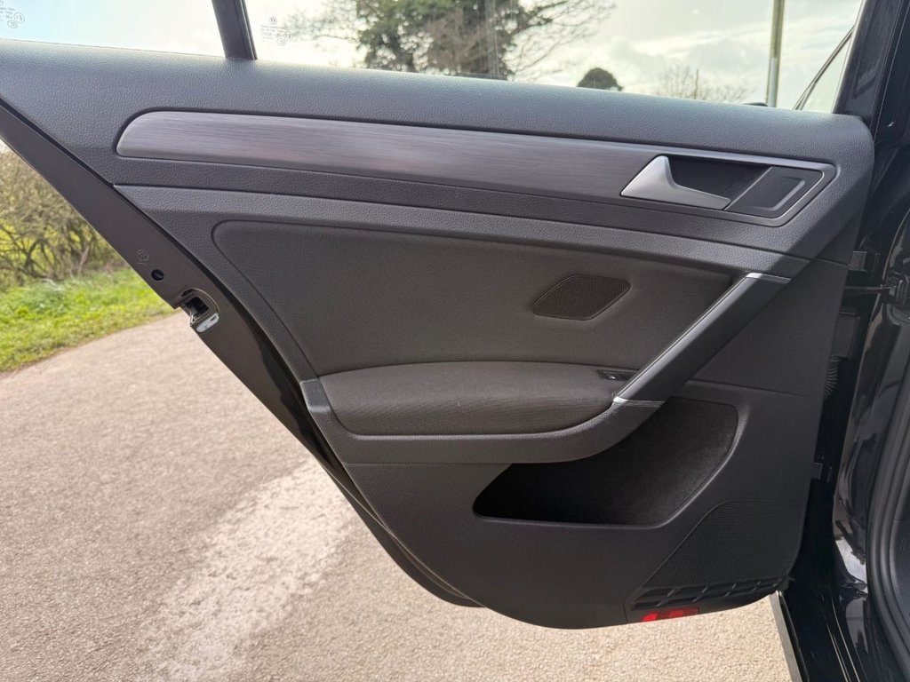 Used Volkswagen Golf 2018 for sale - 78069210: Photo 43