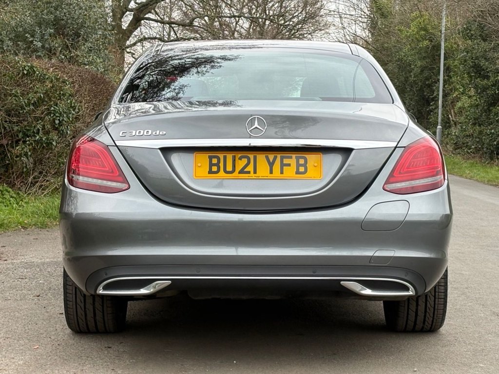 Used Mercedes-Benz C Class 2021 for sale - 77734277: Photo 2