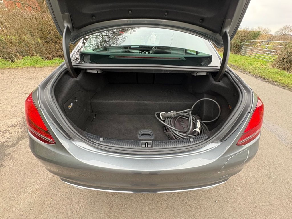 Used Mercedes-Benz C Class 2021 for sale - 77734277: Photo 39