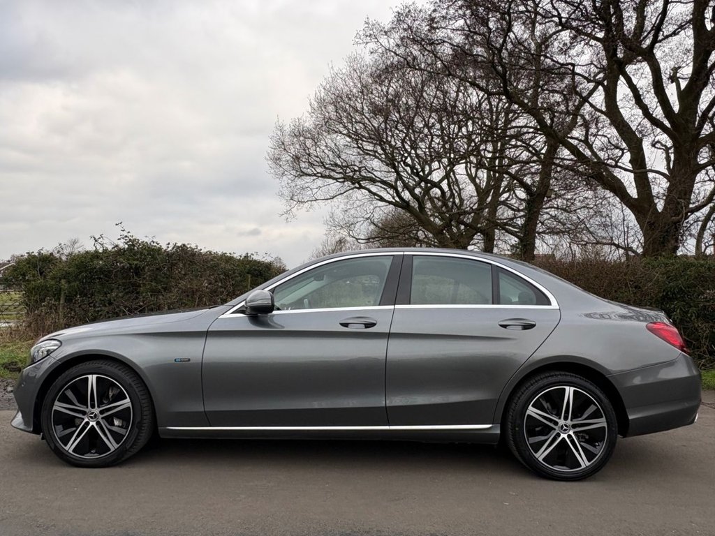 Used Mercedes-Benz C Class 2021 for sale - 77734277: Photo 5