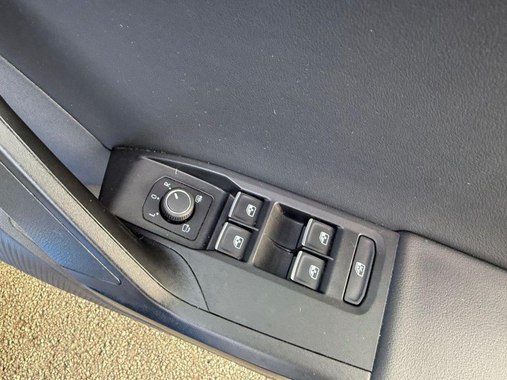 Used SEAT Leon 2024 for sale - 77733877: Photo 45