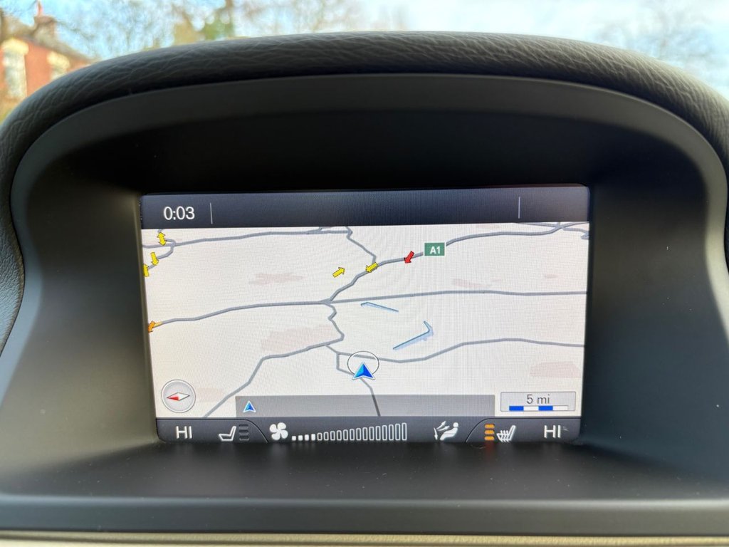 Used Volvo V70 2013 for sale - 77734116: Photo 19