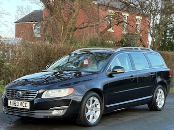 Used Volvo V70 2013 for sale - 77734116: Photo
