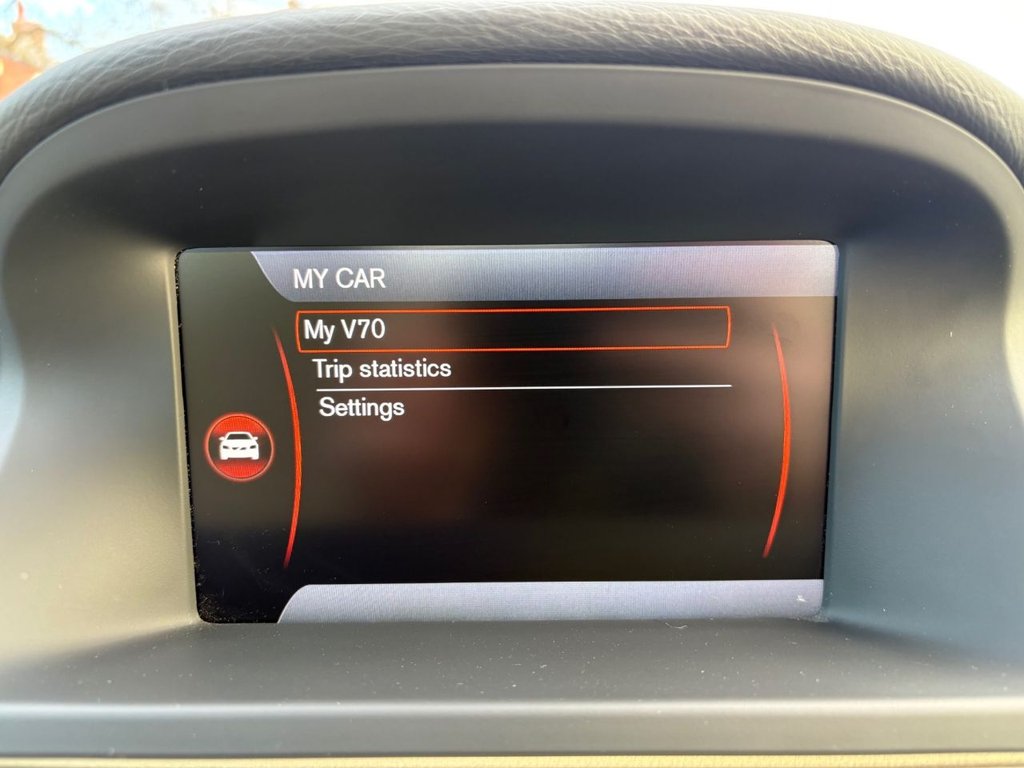 Used Volvo V70 2013 for sale - 77734116: Photo 21