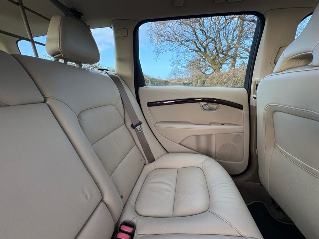 Used Volvo V70 2013 for sale - 77734116: Photo 23