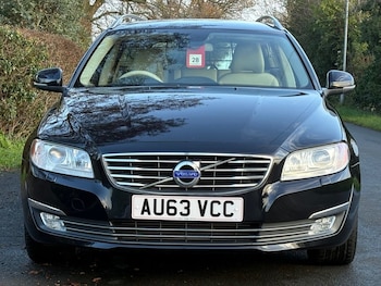 Used Volvo V70 2013 for sale - 77734116: Photo