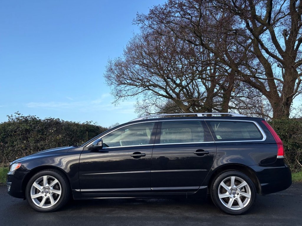 Used Volvo V70 2013 for sale - 77734116: Photo 8