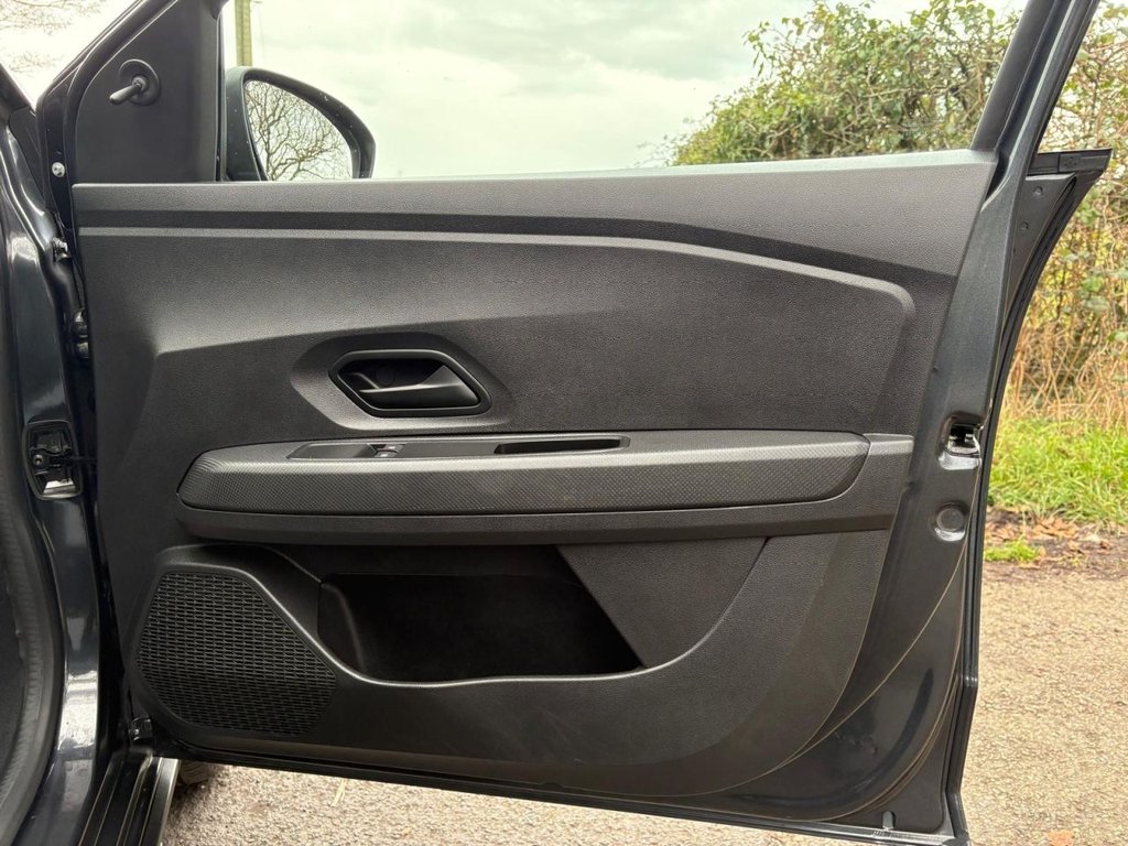 Used Dacia Jogger 2022 for sale - 77734031: Photo 38