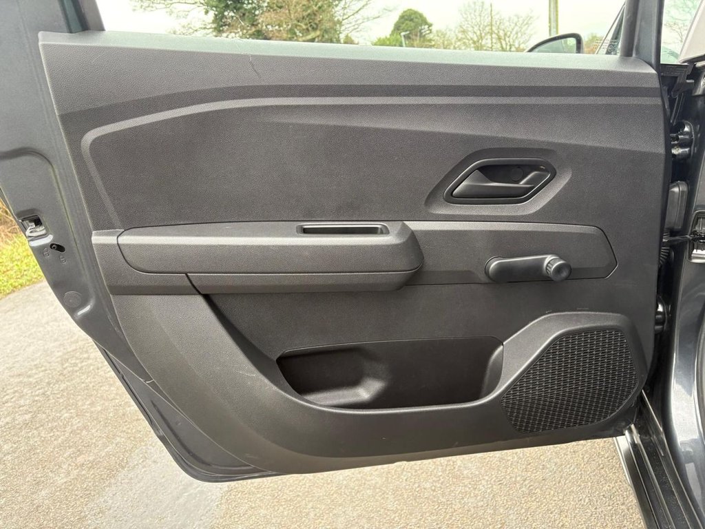 Used Dacia Jogger 2022 for sale - 77734031: Photo 39