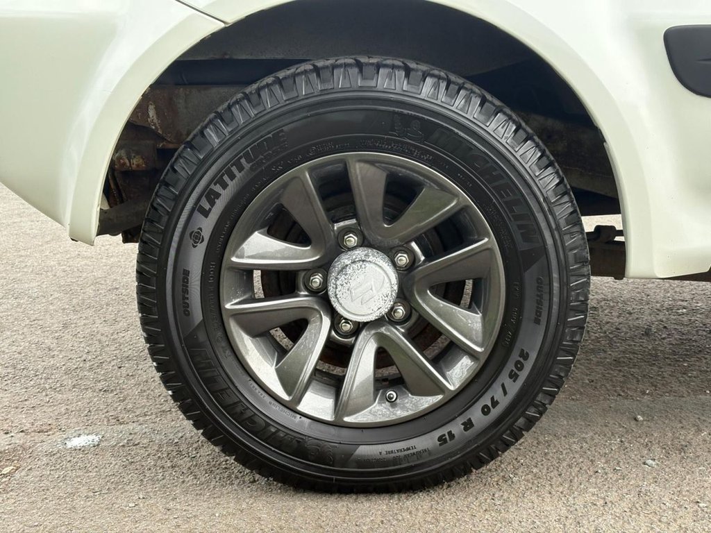 Used Suzuki Jimny 2015 for sale - 78124230: Photo 24