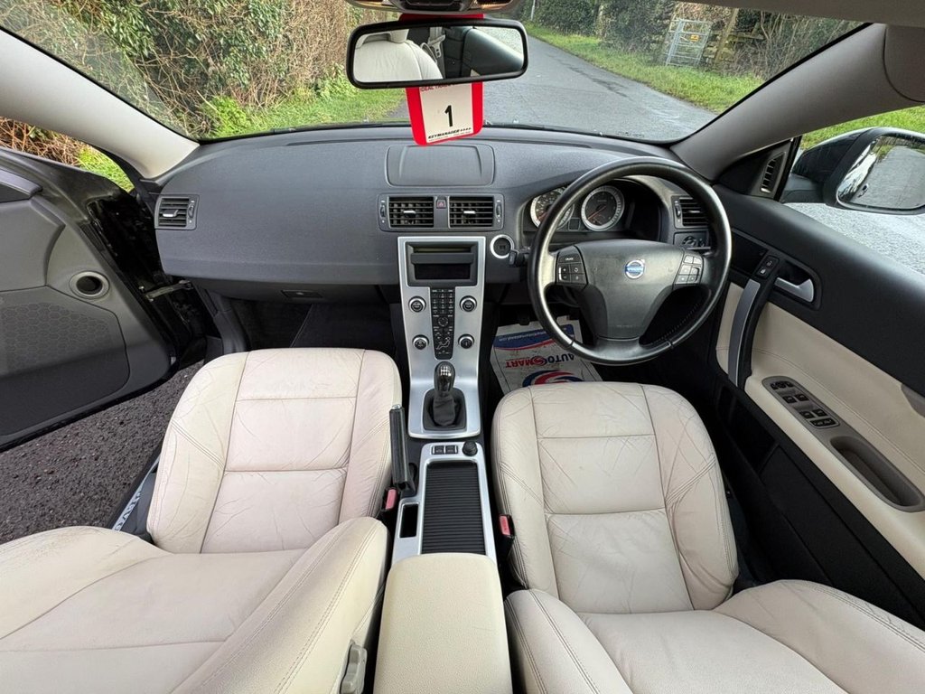 Used Volvo C70 2010 for sale - 77734103: Photo 10