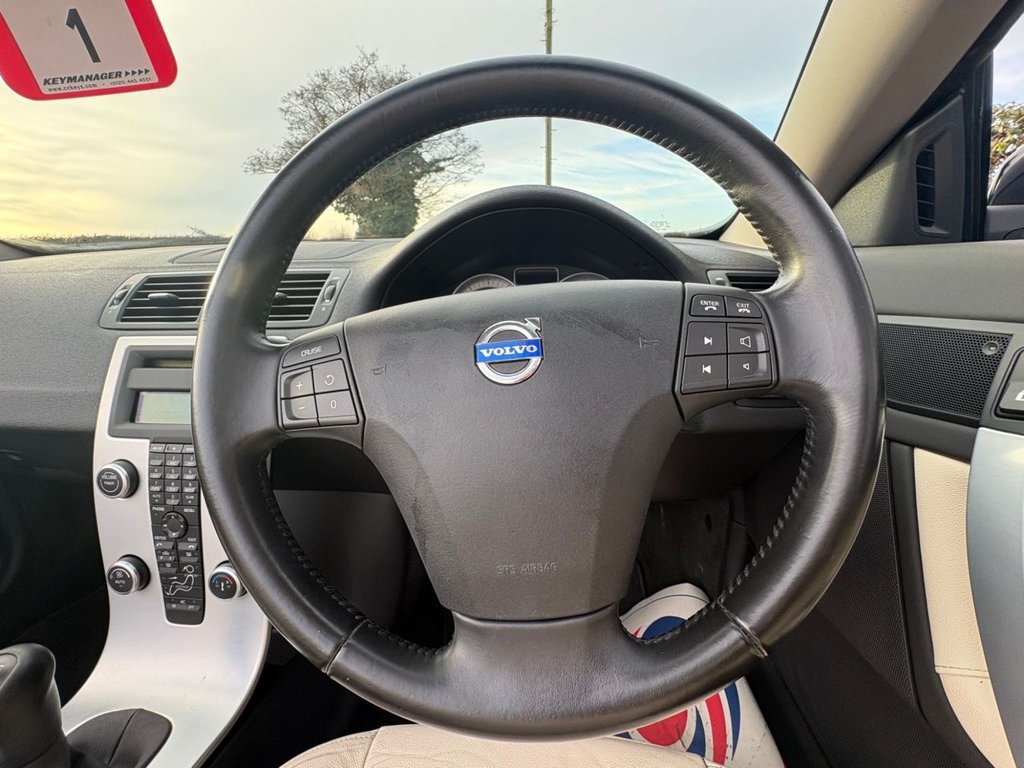 Used Volvo C70 2010 for sale - 77734103: Photo 11