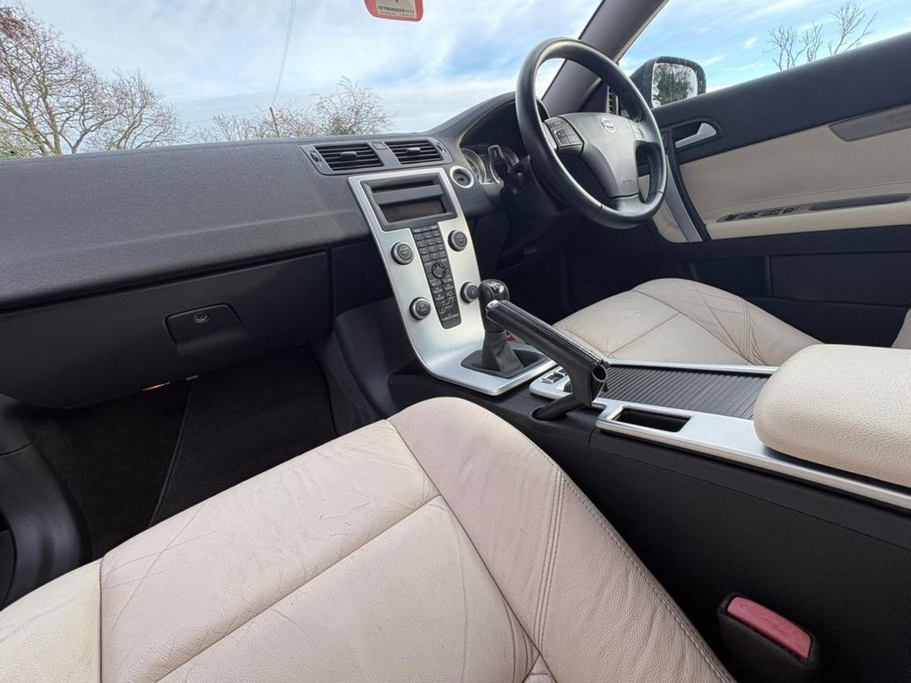 Used Volvo C70 2010 for sale - 77734103: Photo 13