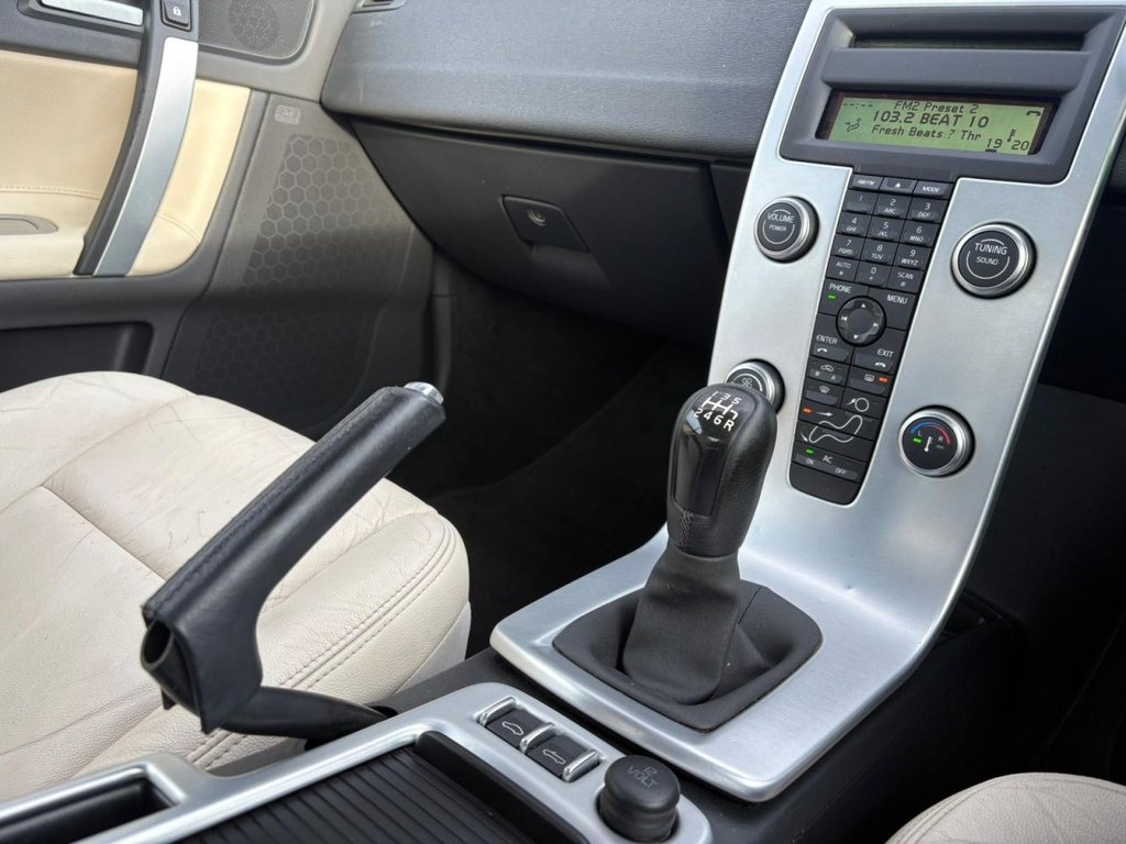 Used Volvo C70 2010 for sale - 77734103: Photo 15