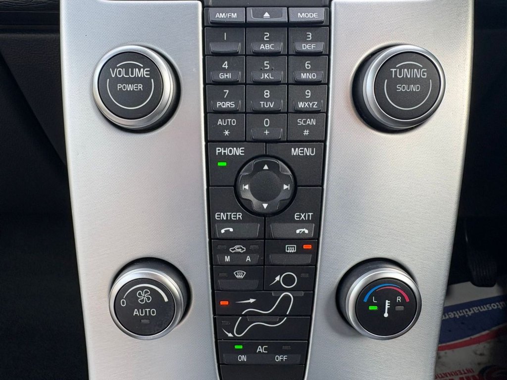 Used Volvo C70 2010 for sale - 77734103: Photo 17